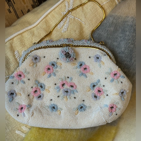 Vintage Floral Beaded Clutch with Gold Accents! - Picture 2 of 16